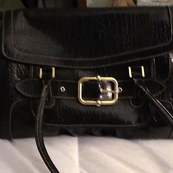 Black shiny handbag. Very Pretty - Picture 1 of 3